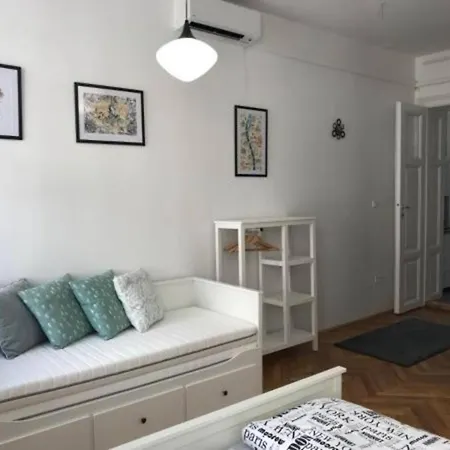 Narnia At Szimpla Kert Appartement